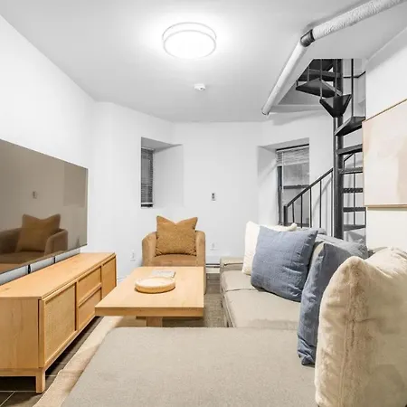 Chic 3 Bedroom Home In Chelsea Steps From The High Line